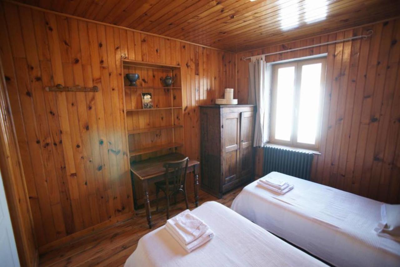 Chez Jean Pierre - Bedroom In A 17Th Century House - N 4 Villar-dʼArène Exterior foto